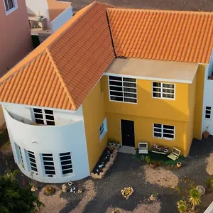 apartamento-janeli.hotelsfuerteventura.org/